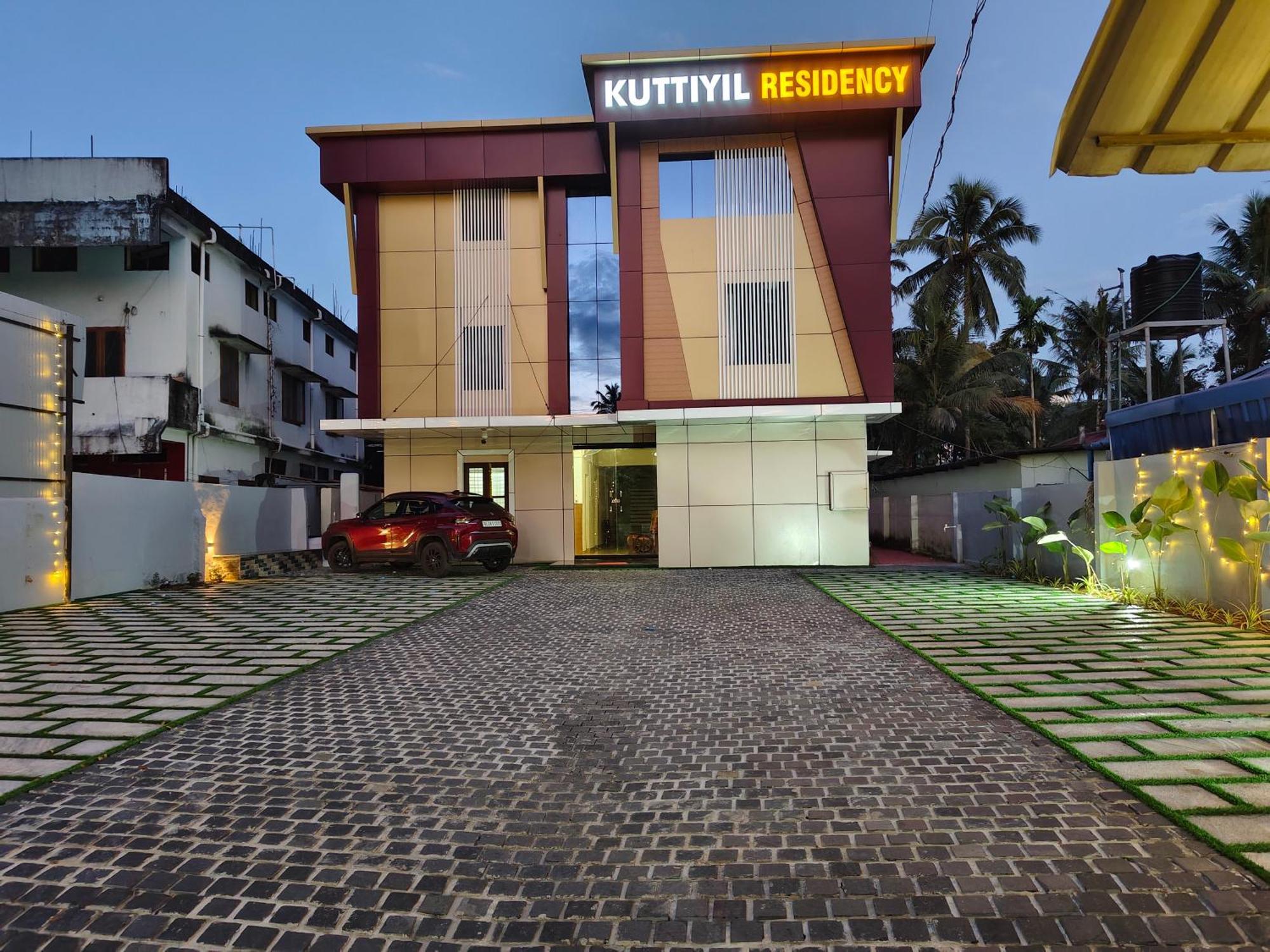Вілла Kuttiyil Residency Kottarakara Екстер'єр фото