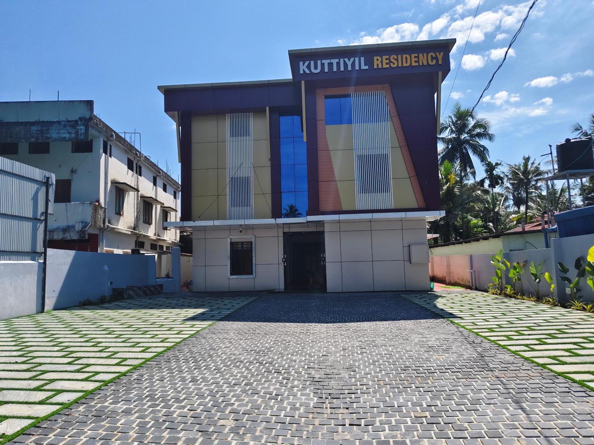 Вілла Kuttiyil Residency Kottarakara Екстер'єр фото